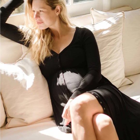 Hatch - Ribbed Nursing Dress - Picture 3 of 4